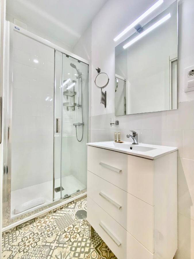 Charming Lavapies Apartment มาดริด ภายนอก รูปภาพ